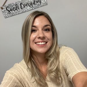 Meet your Posher, Stefanie